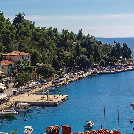 Lovely In With Kitchen Apartment Rabac